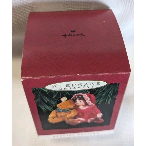 Hallmark Keepsake Ornament Julianne and Teddy 1993 Special Edition NEW - Picture 4 of 7